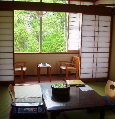 Kirishimaya Ryokan Kusatsu  Værelse billede